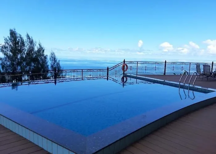Amanda - Value Mountain Hotell Au Cap (Mahe)